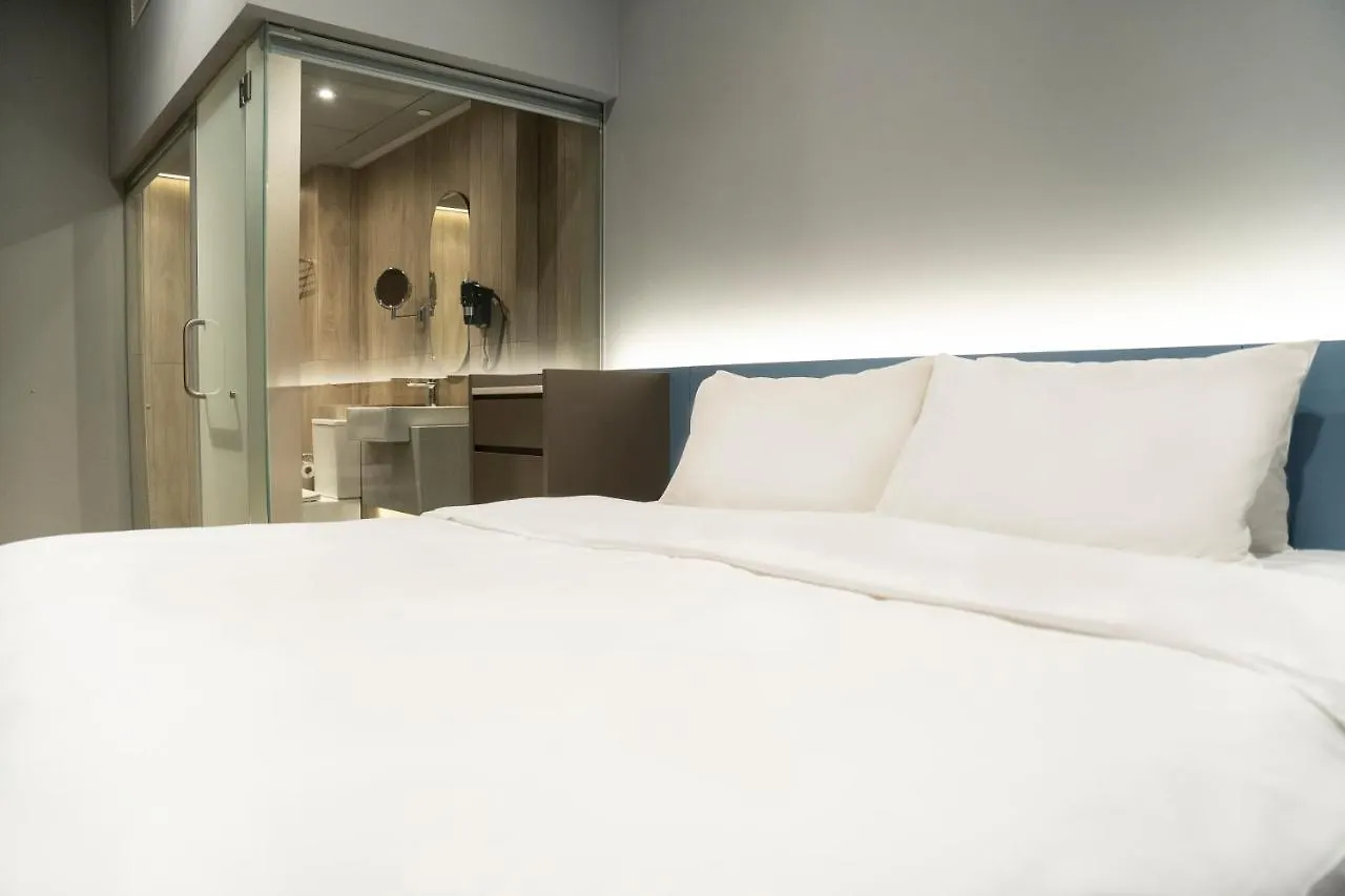 Hotel Bencoolen At Hong Kong Street Singapore 4*,  Singapore