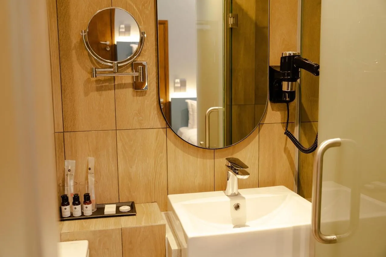 Hotel Bencoolen At Hong Kong Street Singapore 4*,