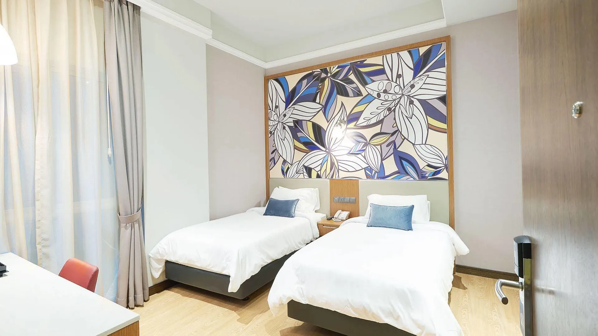 Hotel Bencoolen At Hong Kong Street Singapore