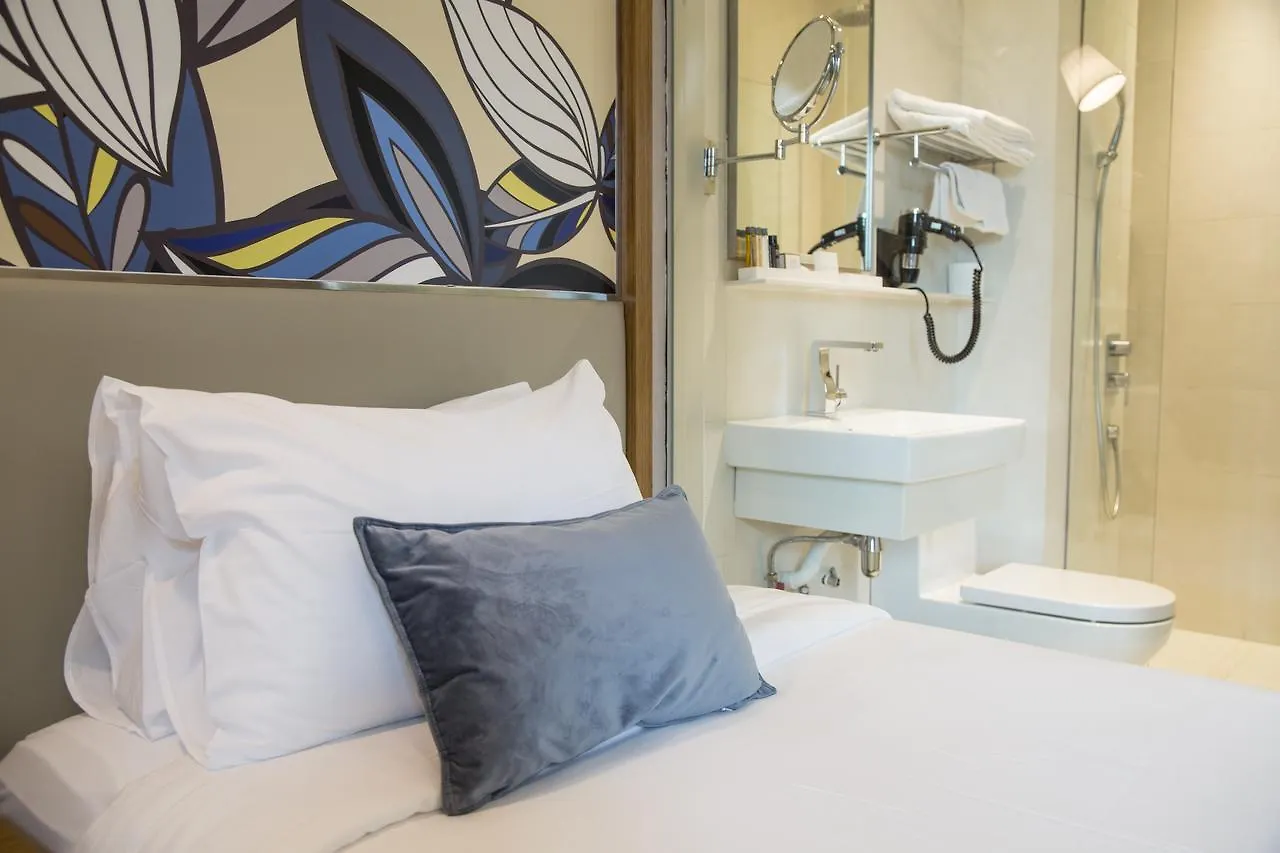 Hotel Bencoolen At Hong Kong Street Singapura 4*,  Singapura